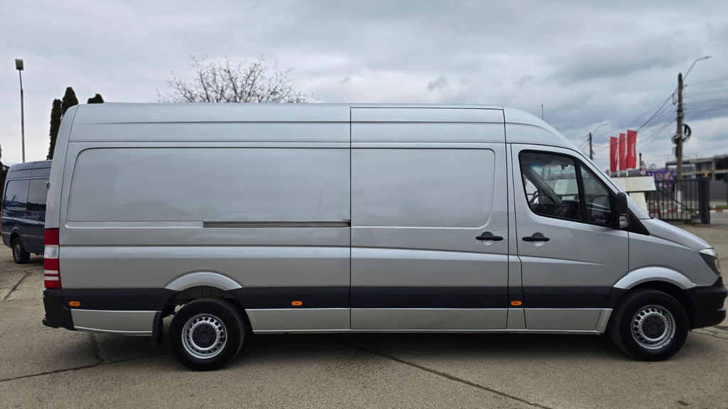 Mercedes-Benz Sprinter 319 Maxi