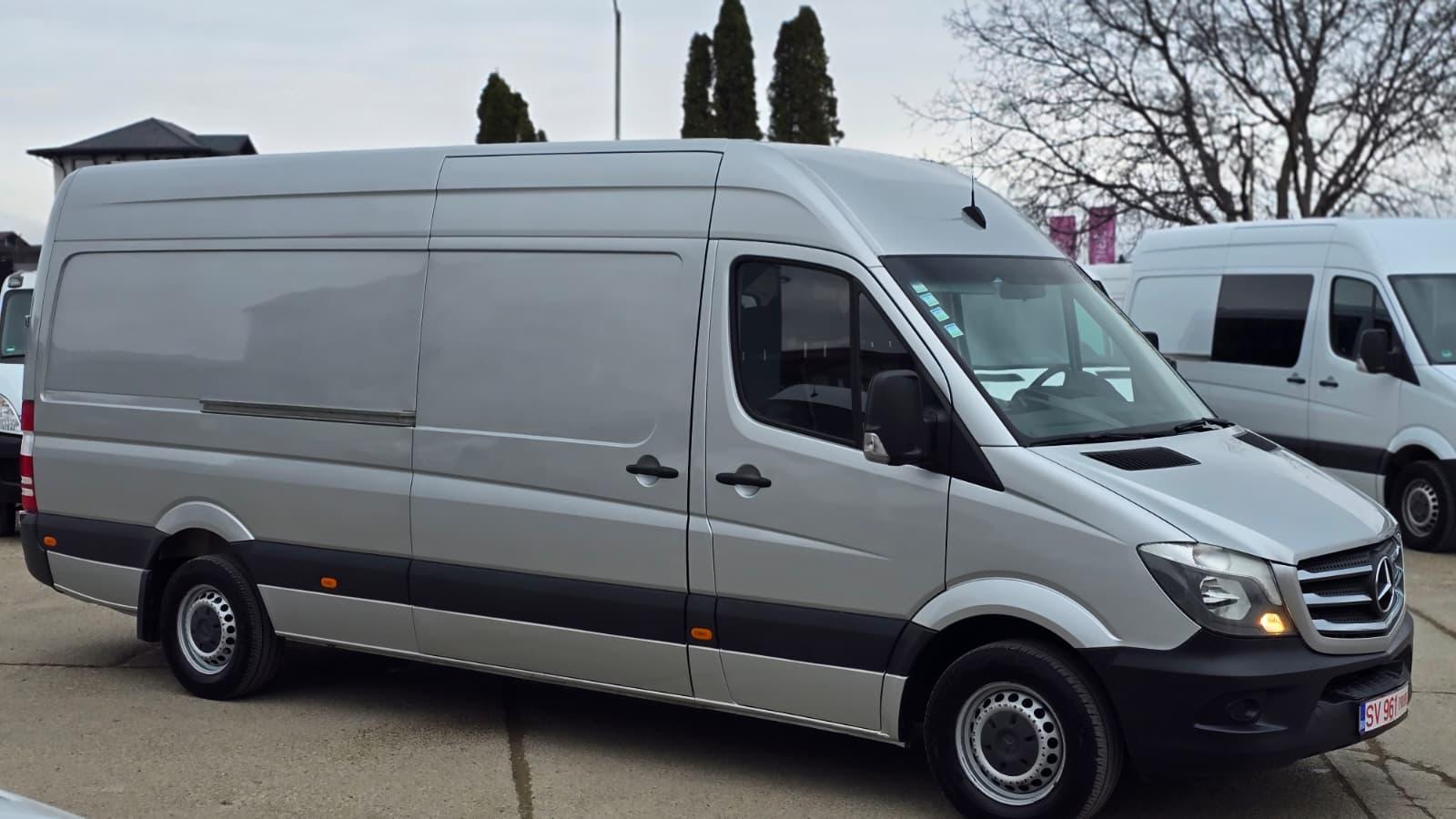Mercedes-Benz Sprinter 319 Maxi