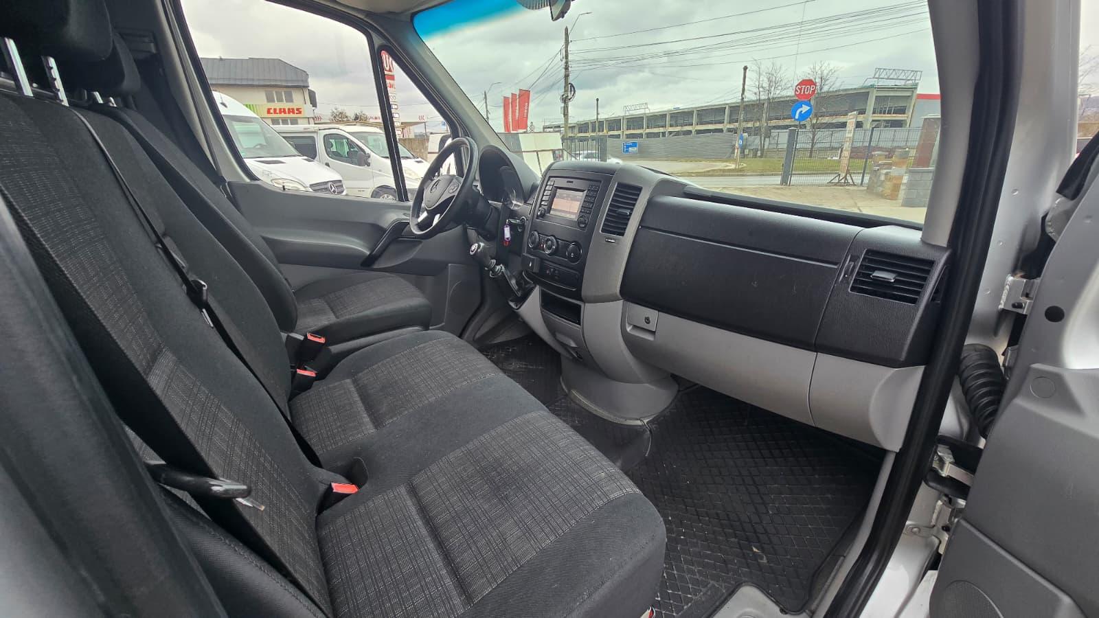 Mercedes-Benz Sprinter 319 Maxi